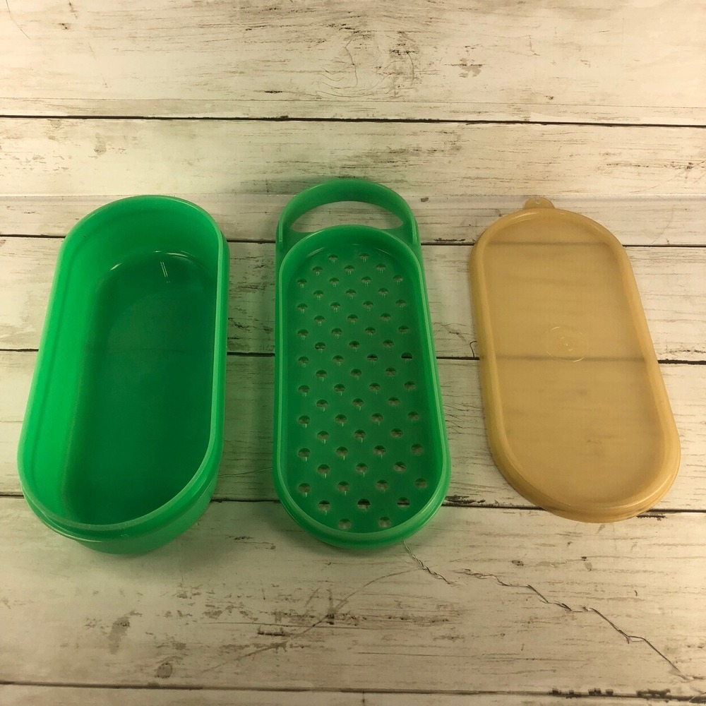VTG Tupperware Cheese Grater/Microwave Breakfast Maker Green Steamer w/ Lid 3pc